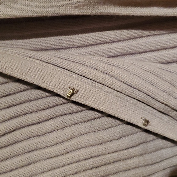 Banana Republic crop sweater size large 100% cotton, short sleeves, soft lilac - Picture 3 of 4